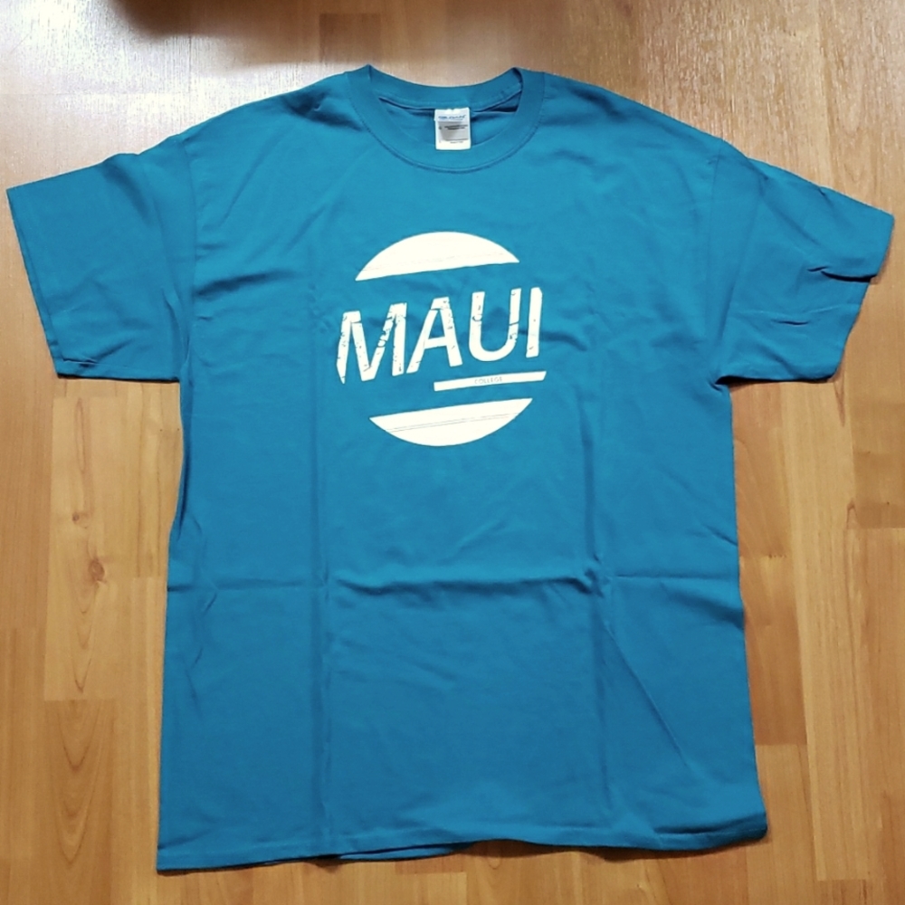 Maui College Large T Shirt, Aqua Blue, Cotton